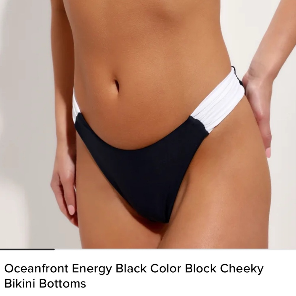 NWT Lulus Black and White Bikini Bottoms